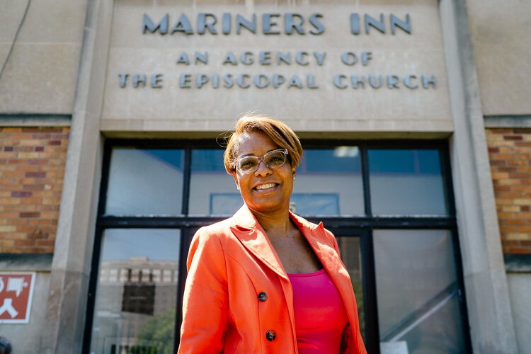 Carina Jackson at Mariners Inn. Photo by Nick Hagen.